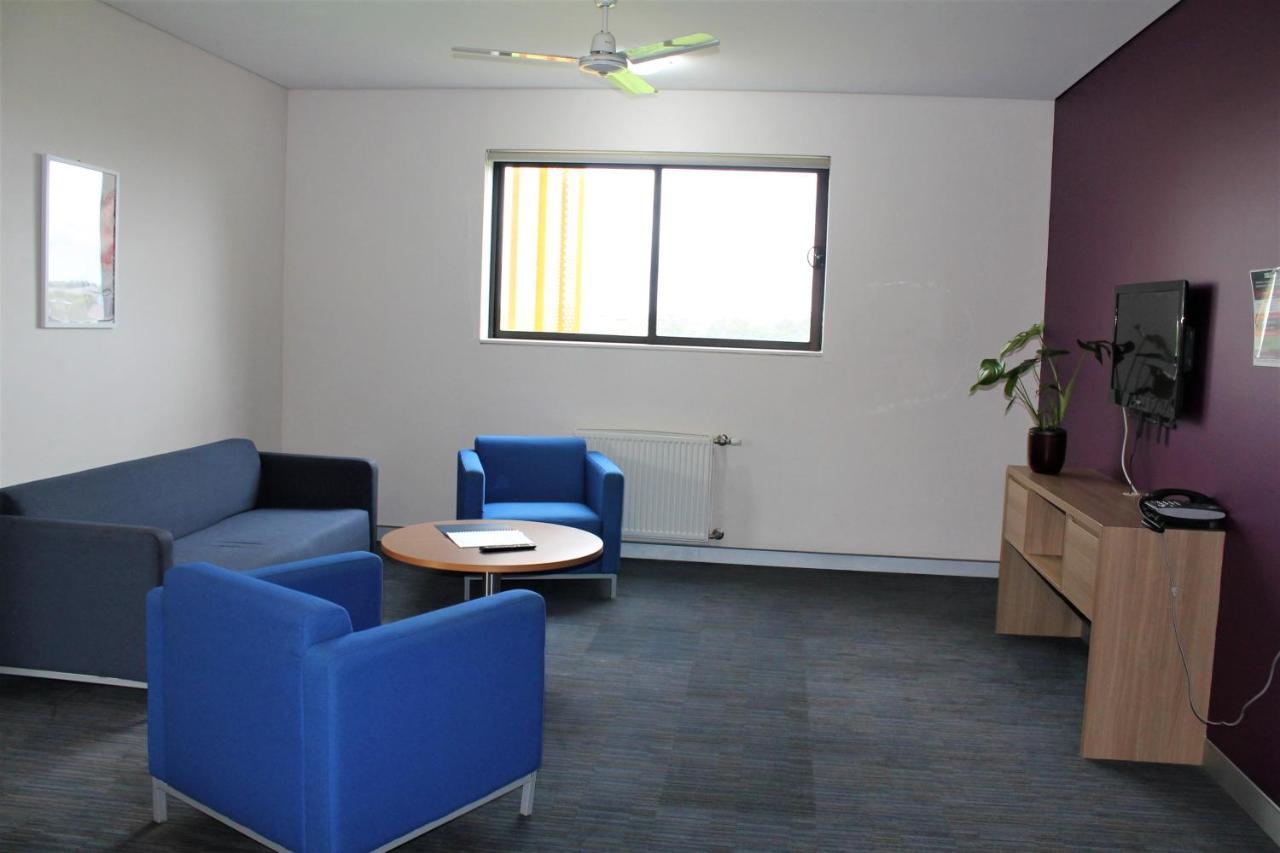Western Sydney University Village - Penrith Exterior photo